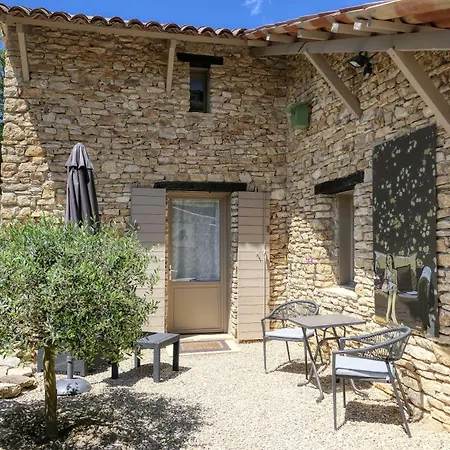 Casa de hóspedes Le Hameau Fleur De Pierres , , Et Table D'hotes Murs (Vaucluse)